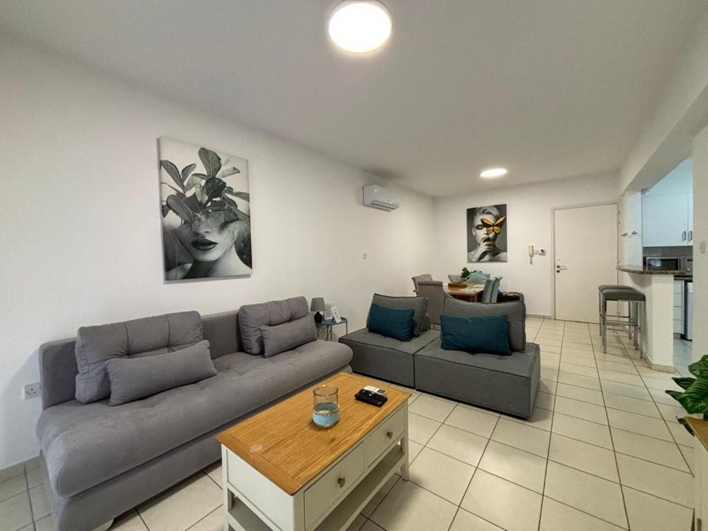 Cozy Apartment in Paphos Beautiful Complex Extérieur photo
