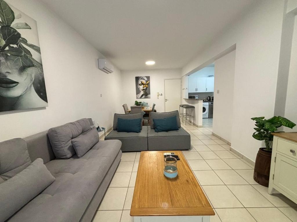 Cozy Apartment in Paphos Beautiful Complex Extérieur photo